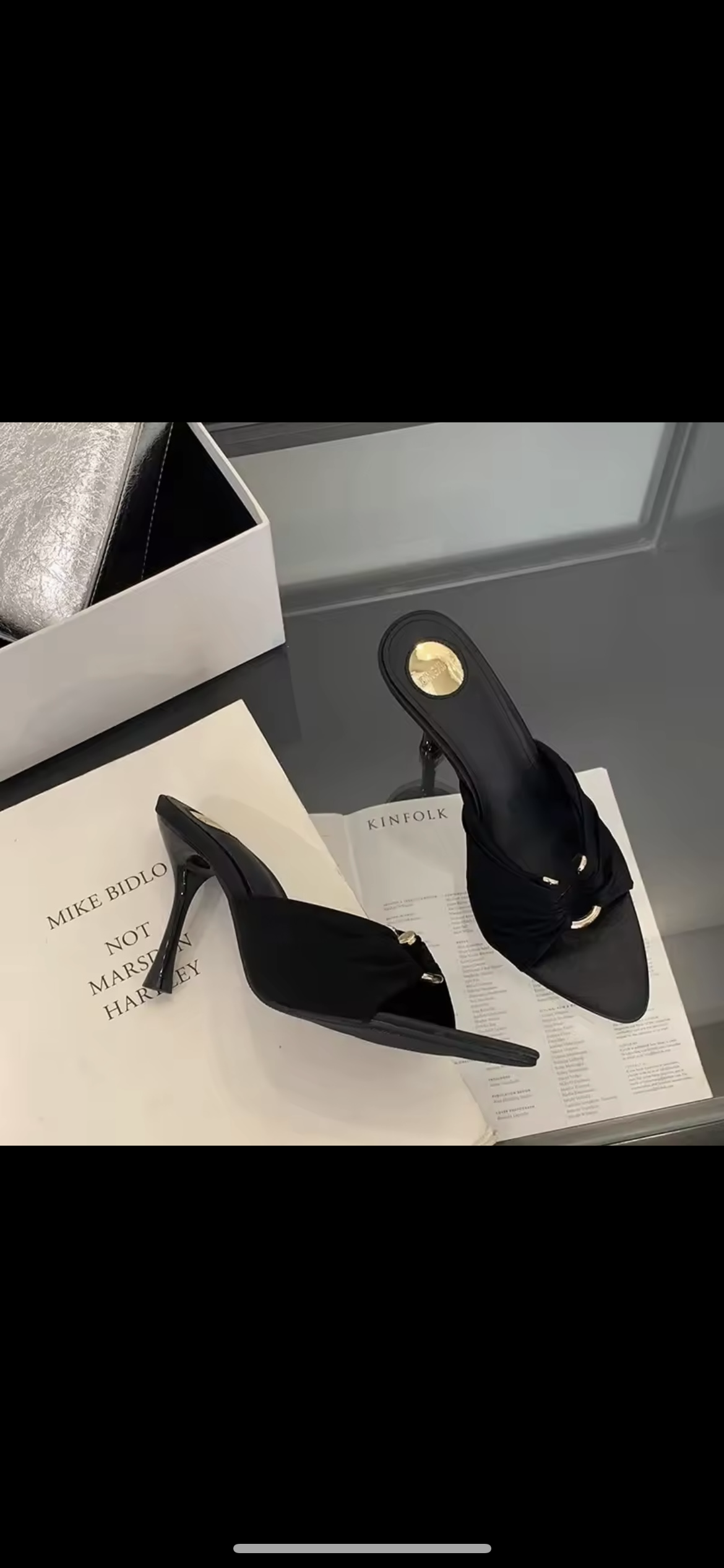 Sandales talons à boucles